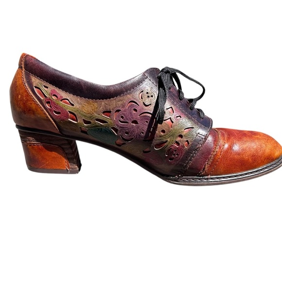 L'artiste Lace Up Shoes 41 Goth Whimsgoth Laser Cut Artsy Boho Dark Academia - Picture 5 of 14